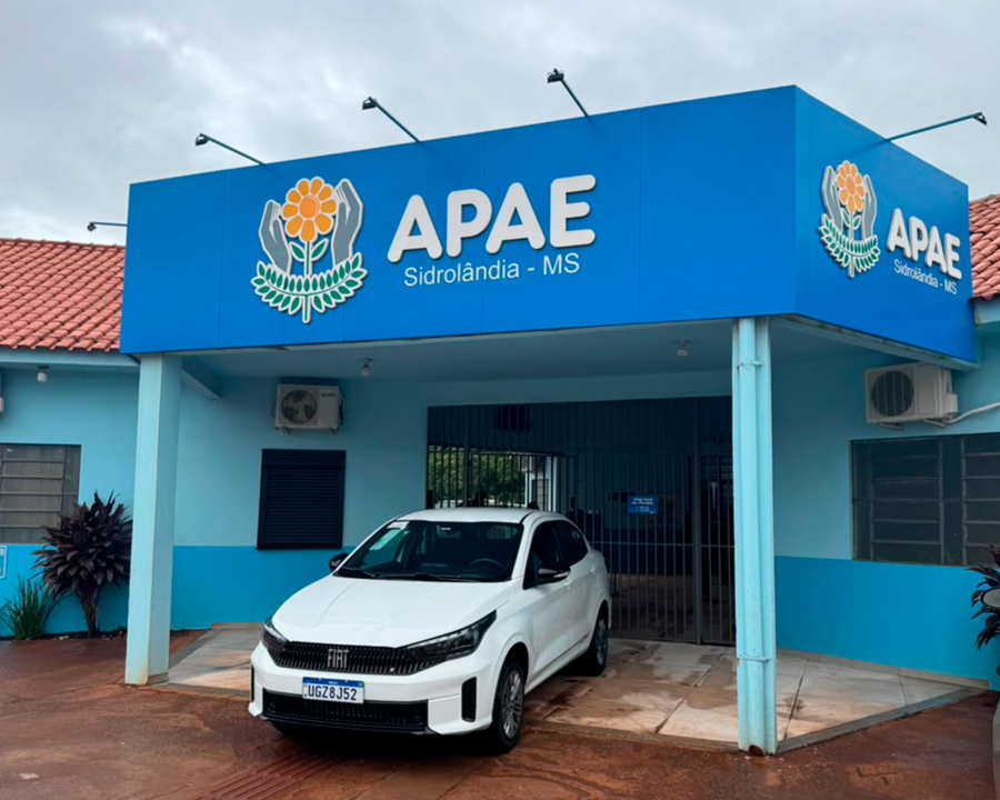 Prefeitura de Sidrolândia entrega veículo à APAE para reforçar atendimento às famíliasPrefeitura de Sidrolândia entrega veículo à APAE para reforçar atendimento às famílias
