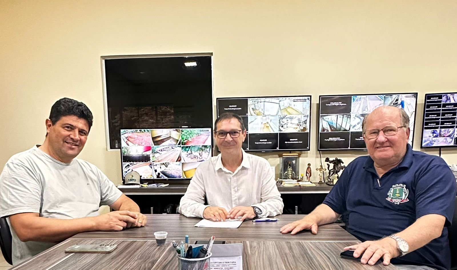 Prefeito Rodrigo Basso se reúne com proprietário do Frigorífico Balbinos