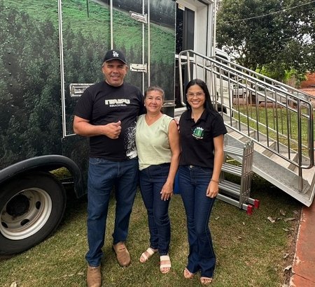 Vereador Márcio Kbeça visita atendimento odontológico do Programa Sorrindo no Campo em Sidrolândia