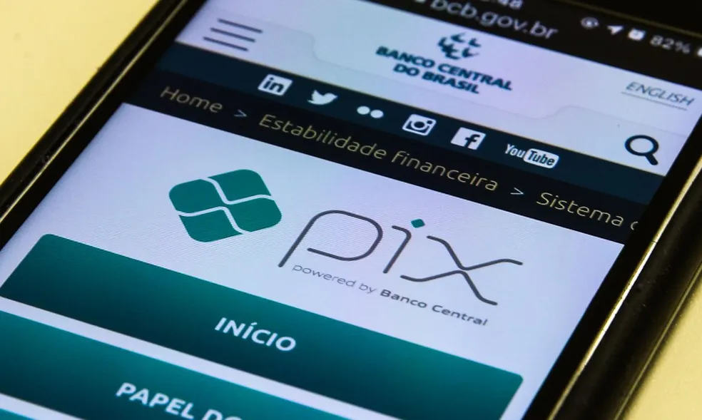 Municípios têm até terça-feira para regularizar informações das Emendas Pix e evitar pendências.