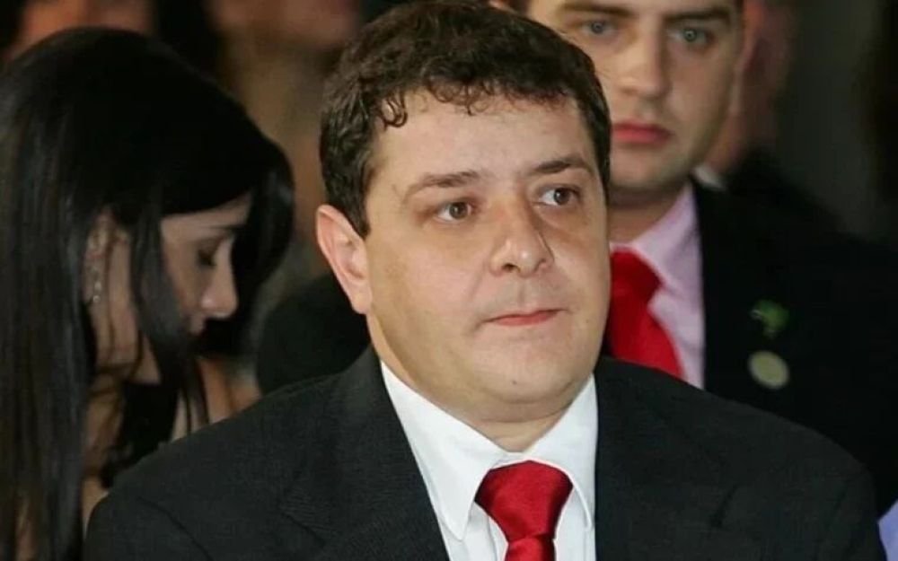 PF atesta que Lulinha planejava esconder patrimônio no exterior