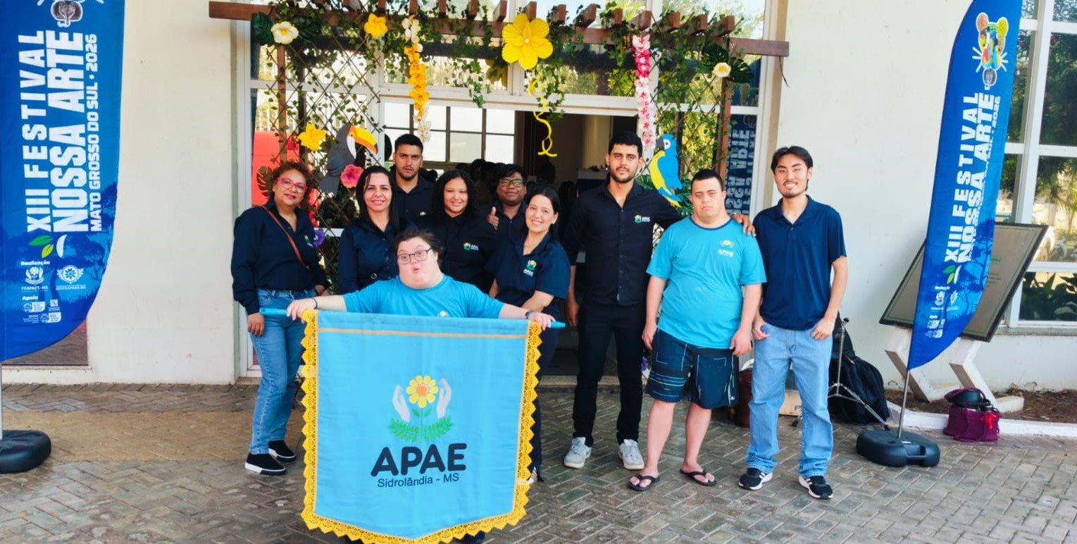 Alunos da APAE de Sidrolândia participam do XIII Festival Nossa Arte em Corumbá